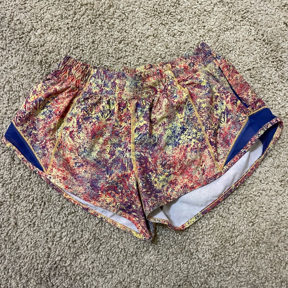Lululemon Hotty Hot shorts